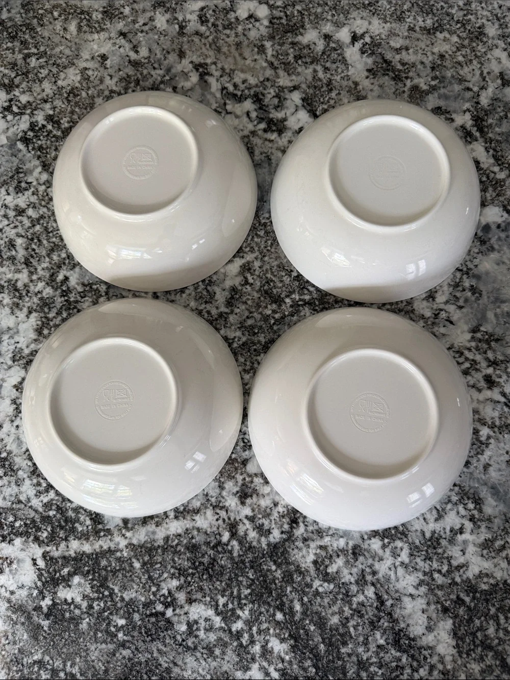 Pier One Melamine Neutral Taupe Bowls - Set of 4. EUC